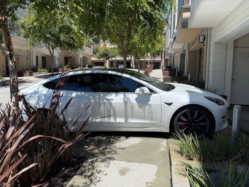 Used 2020 Tesla Model 3 Performance AWD/4WD image 17