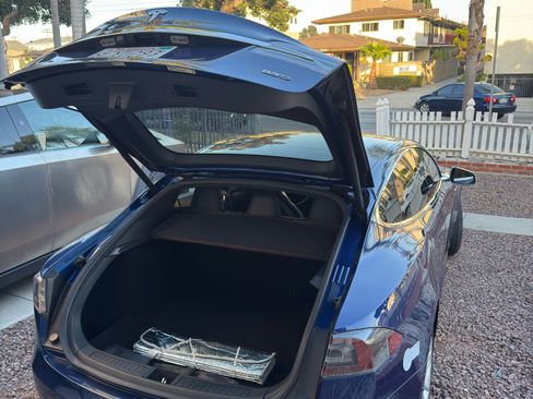 Used 2015 Tesla Model S 85D AWD/4WD image 14