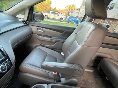 Used 2014 Honda Odyssey EX-L image 13