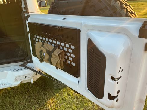 Used 2022 Ford Bronco Raptor AWD/4WD image 12