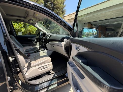 Used 2016 Honda Pilot EX-L image 4