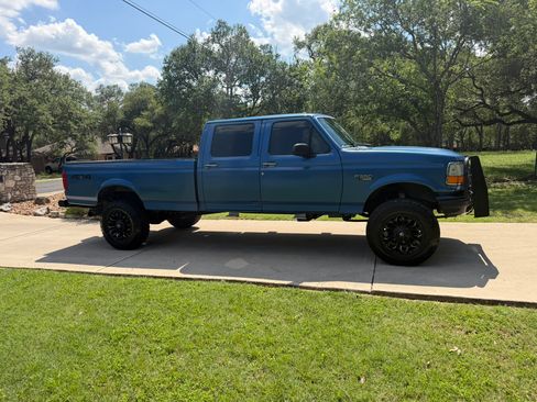 Used 1993 Ford F350 4x4 Crew Cab image 1