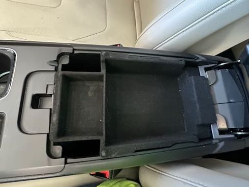 Used 2017 Ford Fusion Titanium image 21