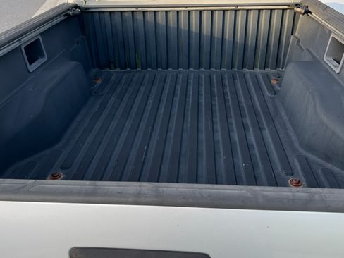 Used 2009 Toyota Tacoma 2WD Access Cab image 2