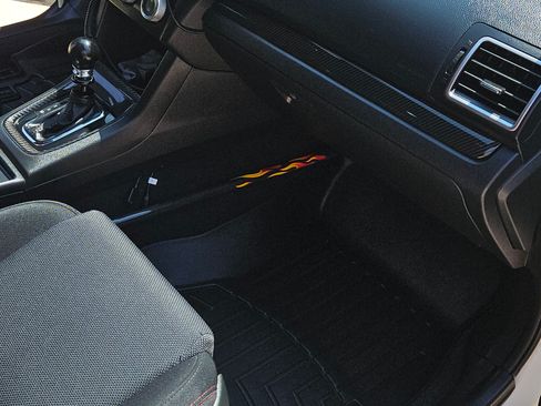 Used 2015 Subaru WRX Premium image 10