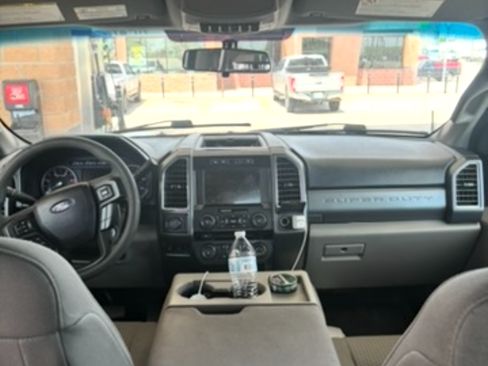 Used 2017 Ford F250 XLT w/ XLT Value Package image 6