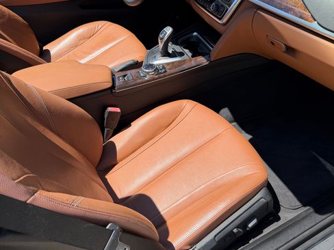 Used 2014 BMW 435i Convertible RWD image 10