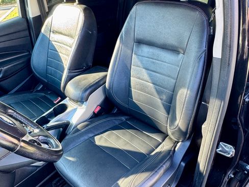 Used 2014 Ford C-MAX Energi SEL w/ Equipment Group 303A image 10