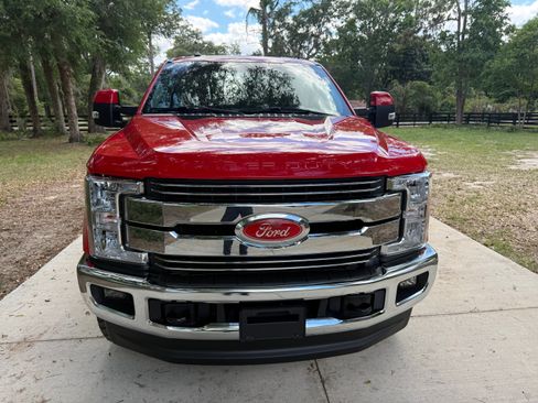 Used 2017 Ford F350 Lariat w/ Lariat Value Package AWD/4WD image 2