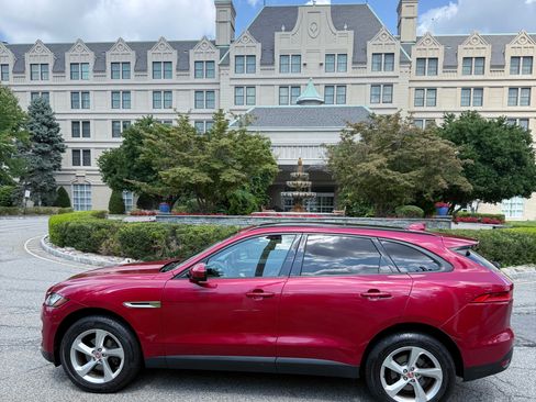 Used 2018 Jaguar F-PACE Premium AWD/4WD image 28