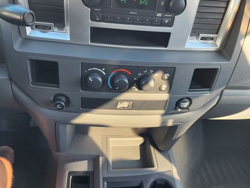 Used 2007 Dodge Ram 1500 Truck SLT w/ Trailer Tow Group image 13