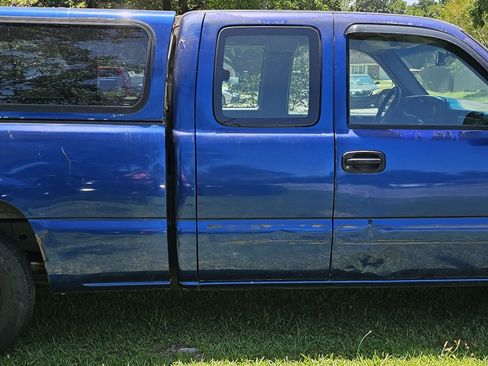 Used 2003 Chevrolet Silverado 1500 LS RWD image 1