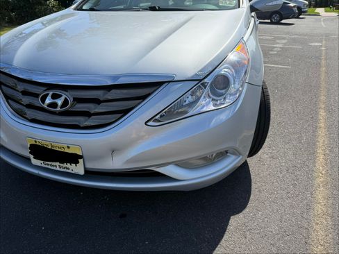 Used 2013 Hyundai Sonata Limited image 12
