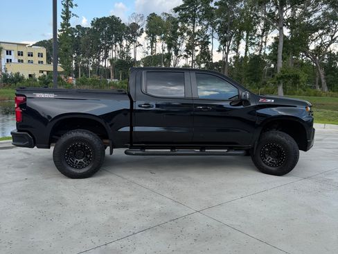 Used 2019 Chevrolet Silverado 1500 LT Trail Boss AWD/4WD image 8