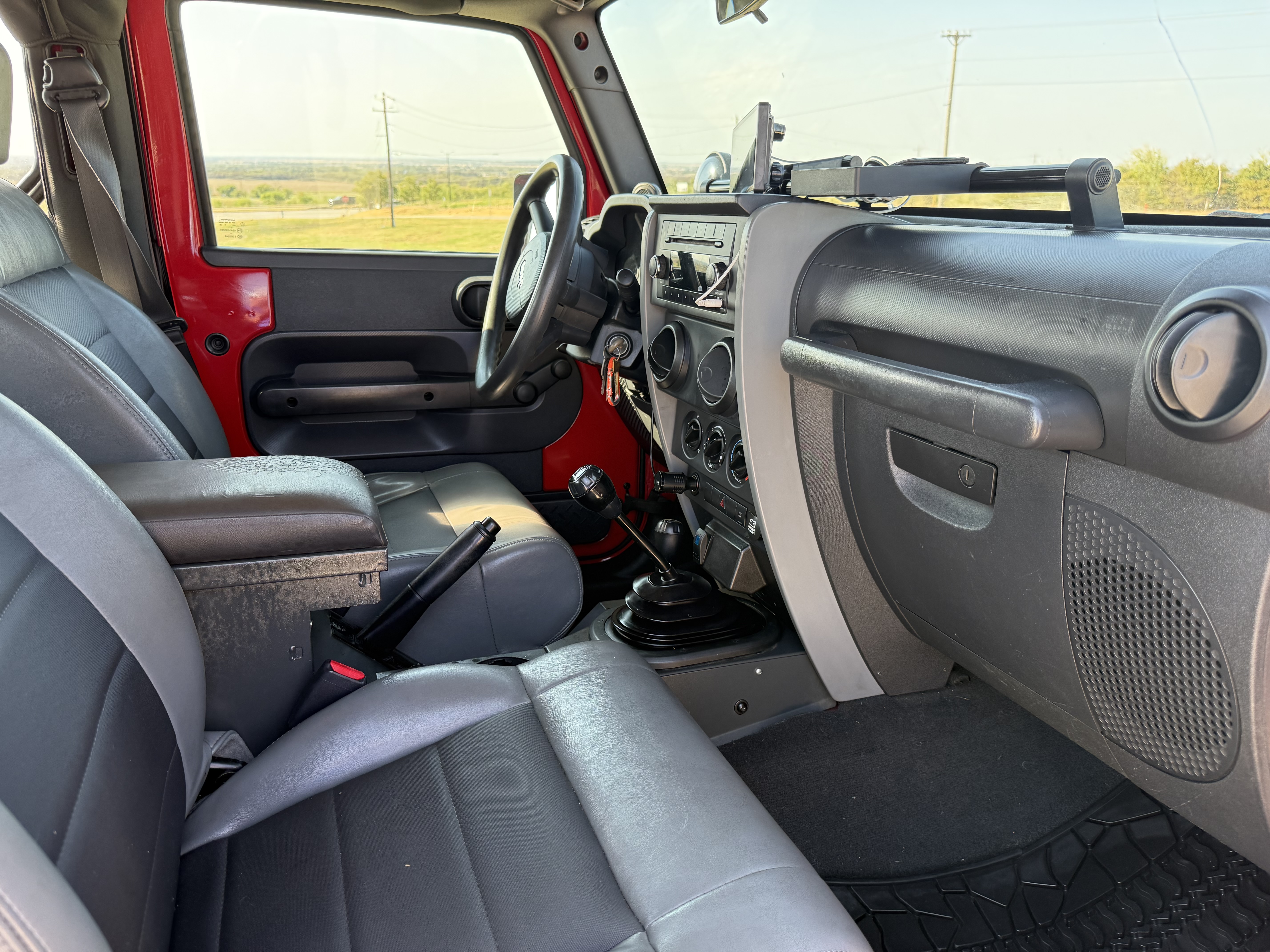 Used 2009 Jeep Wrangler X AWD/4WD image 11