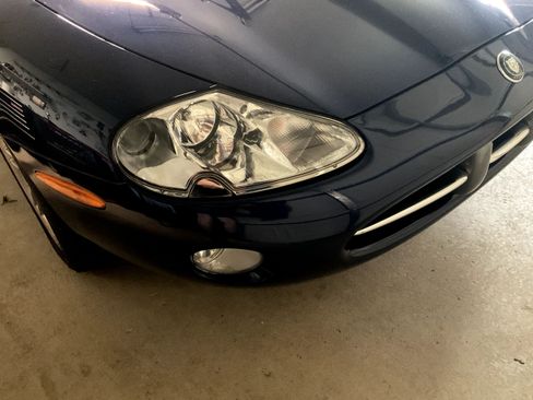 Used 2002 Jaguar XK8 Convertible RWD image 6
