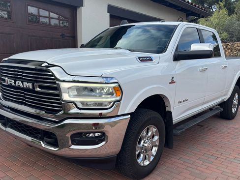 Used 2020 RAM 2500 Laramie AWD/4WD image 1