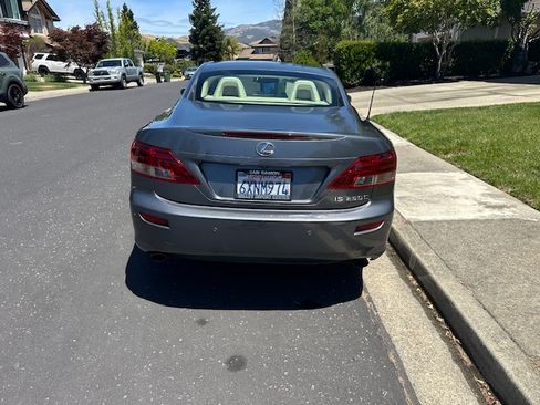 Used 2012 Lexus IS 250C RWD image 4