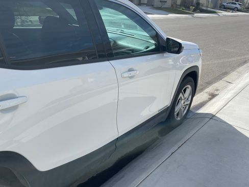 Used 2018 GMC Terrain SLE image 16