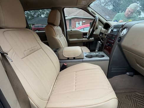 Used 2006 Ford F150 Lariat image 6