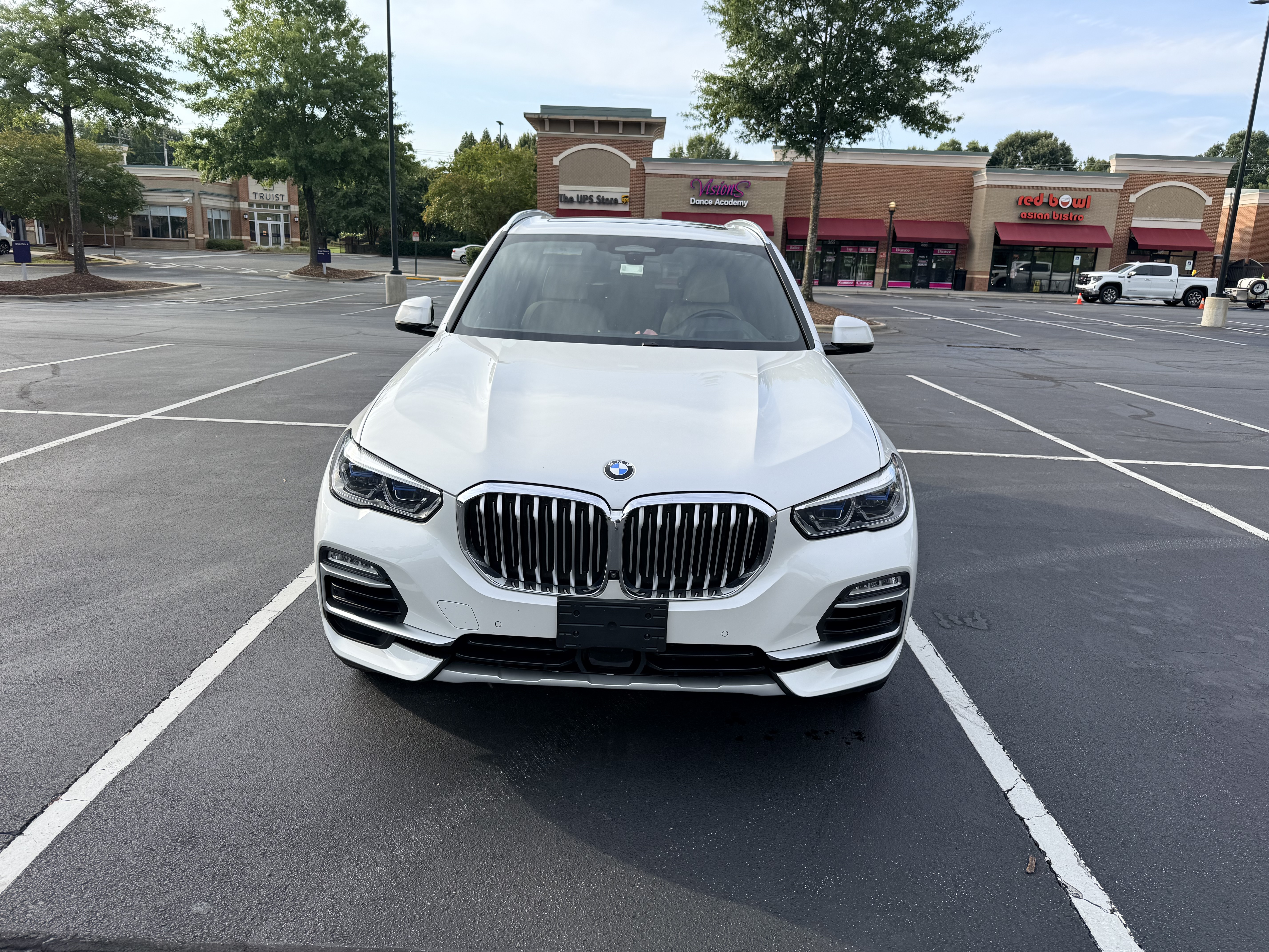 Used 2021 BMW X5 xDrive40i w/ Executive Package AWD/4WD image 1