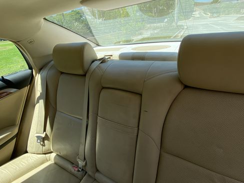 Used 2004 Acura TL FWD image 21