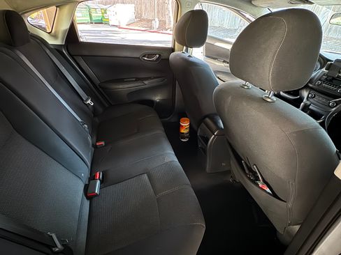 Used 2016 Nissan Sentra S image 12