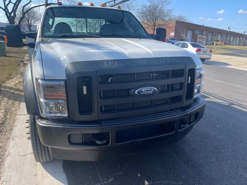 Used 2008 Ford F450 2WD SuperCab Super Duty image 2