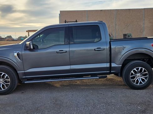 Used 2022 Ford F150 Lariat w/ FX4 Off-Road Package image 10