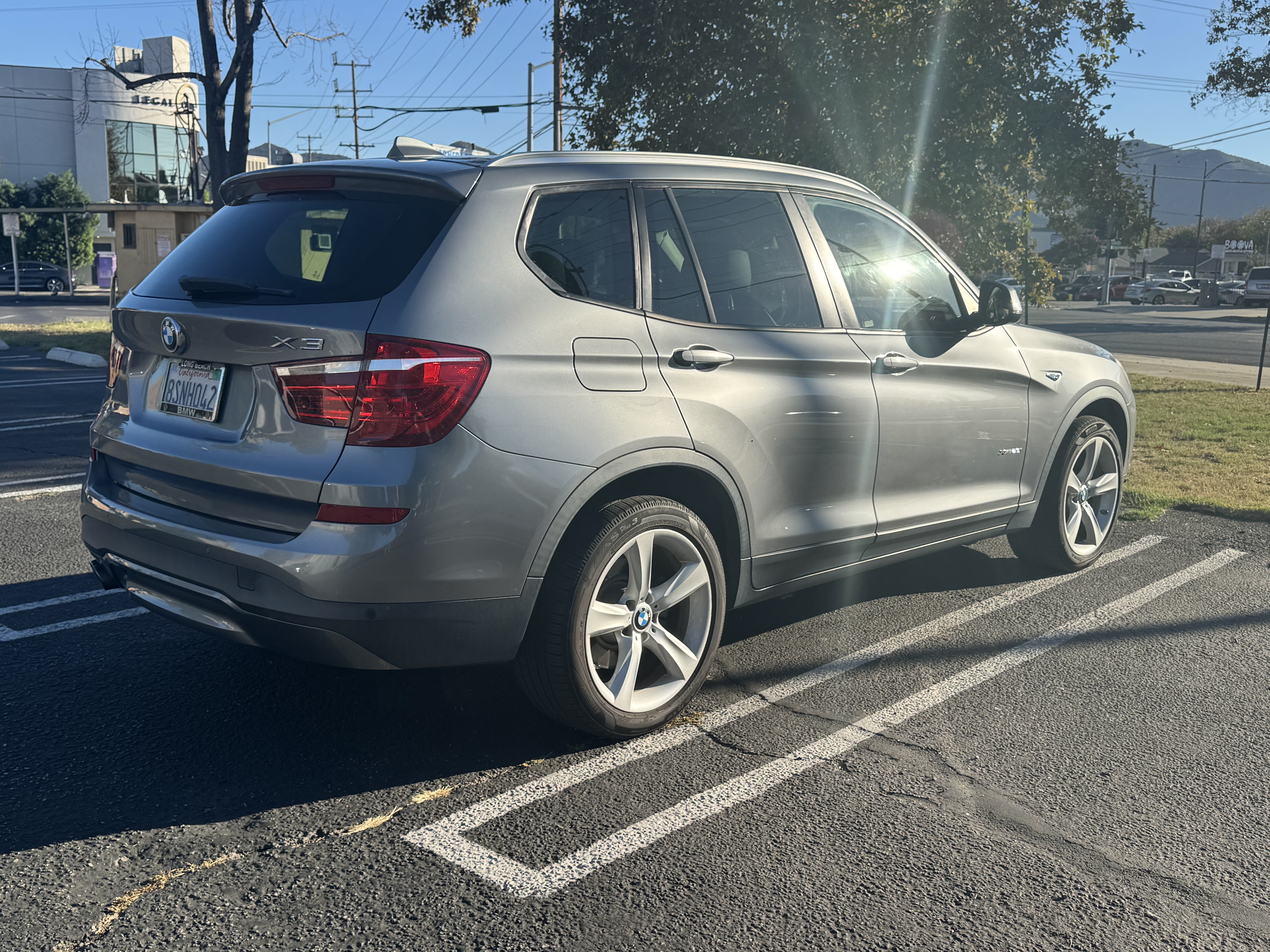 Used 2017 BMW X3 xDrive28i AWD/4WD image 11