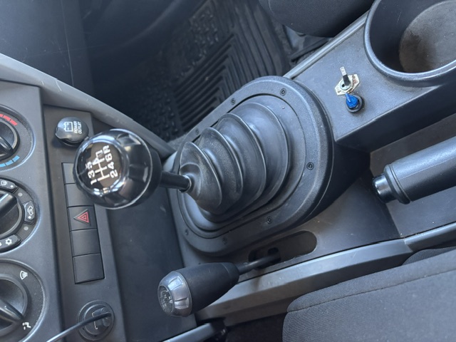 Used 2008 Jeep Wrangler Sahara AWD/4WD image 6