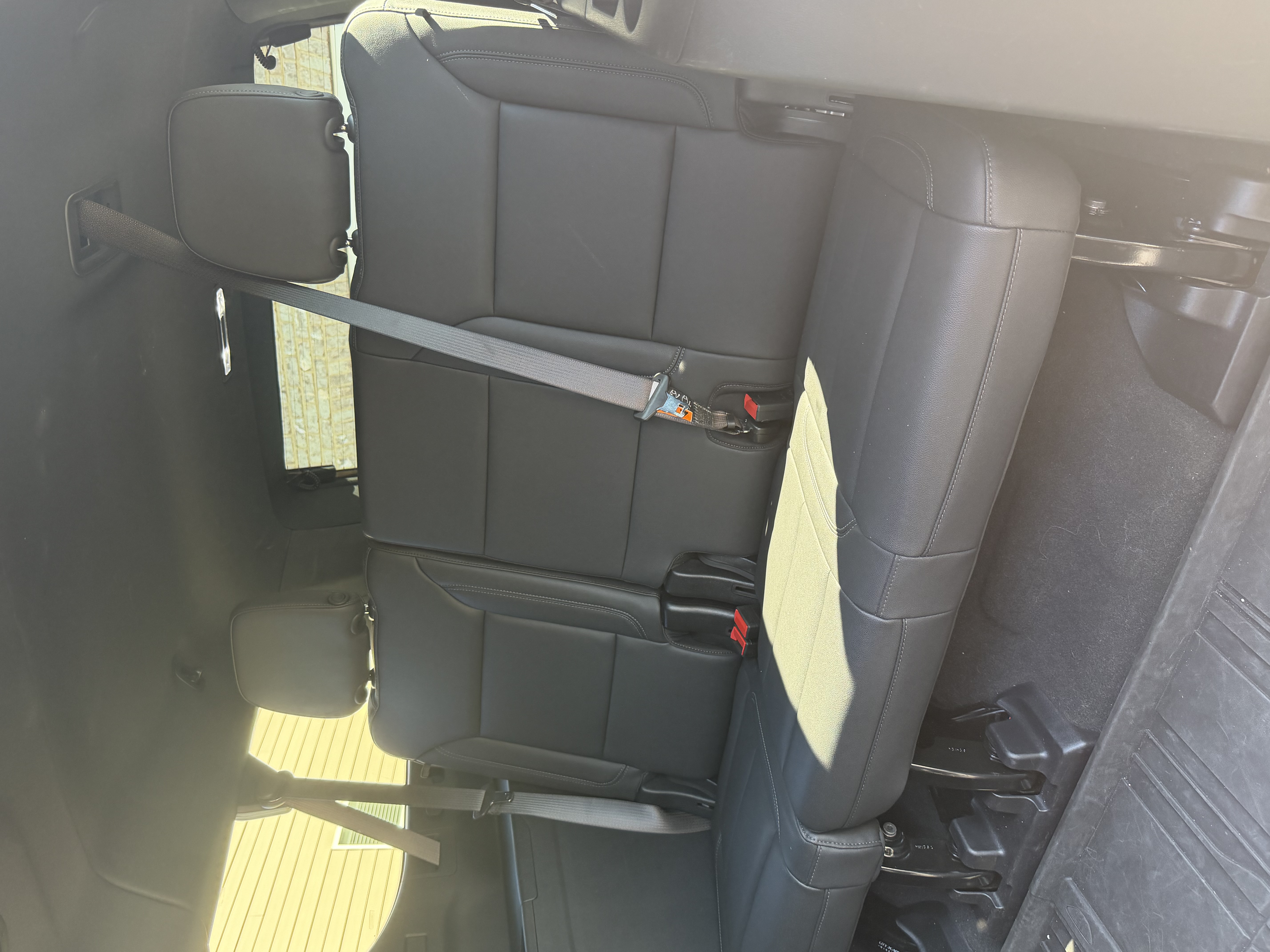 Used 2025 Chevrolet Suburban LT AWD/4WD image 26