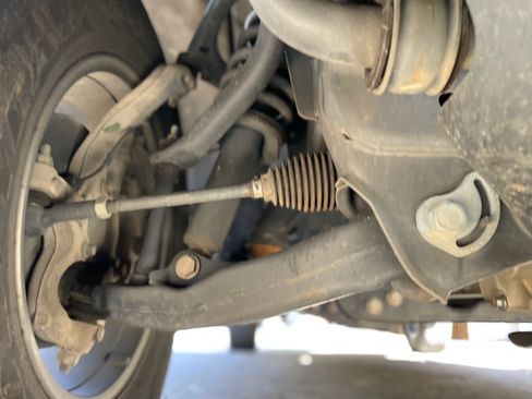 Used 2016 GMC Canyon SLE w/ All Terrain Package image 23