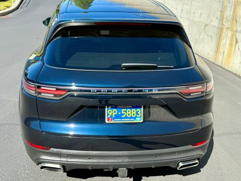Used 2019 Porsche Cayenne image 8
