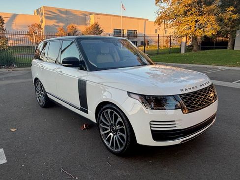 Used 2019 Land Rover Range Rover image 8