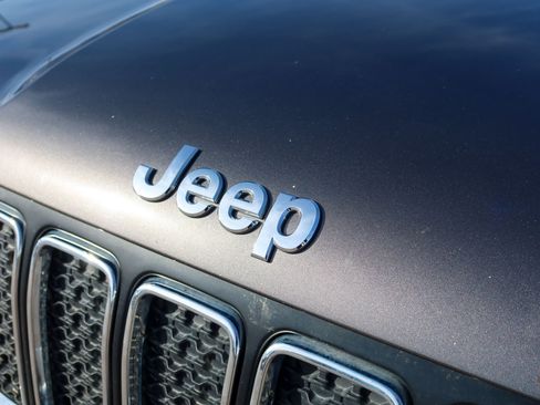 Used 2019 Jeep Renegade Latitude image 10