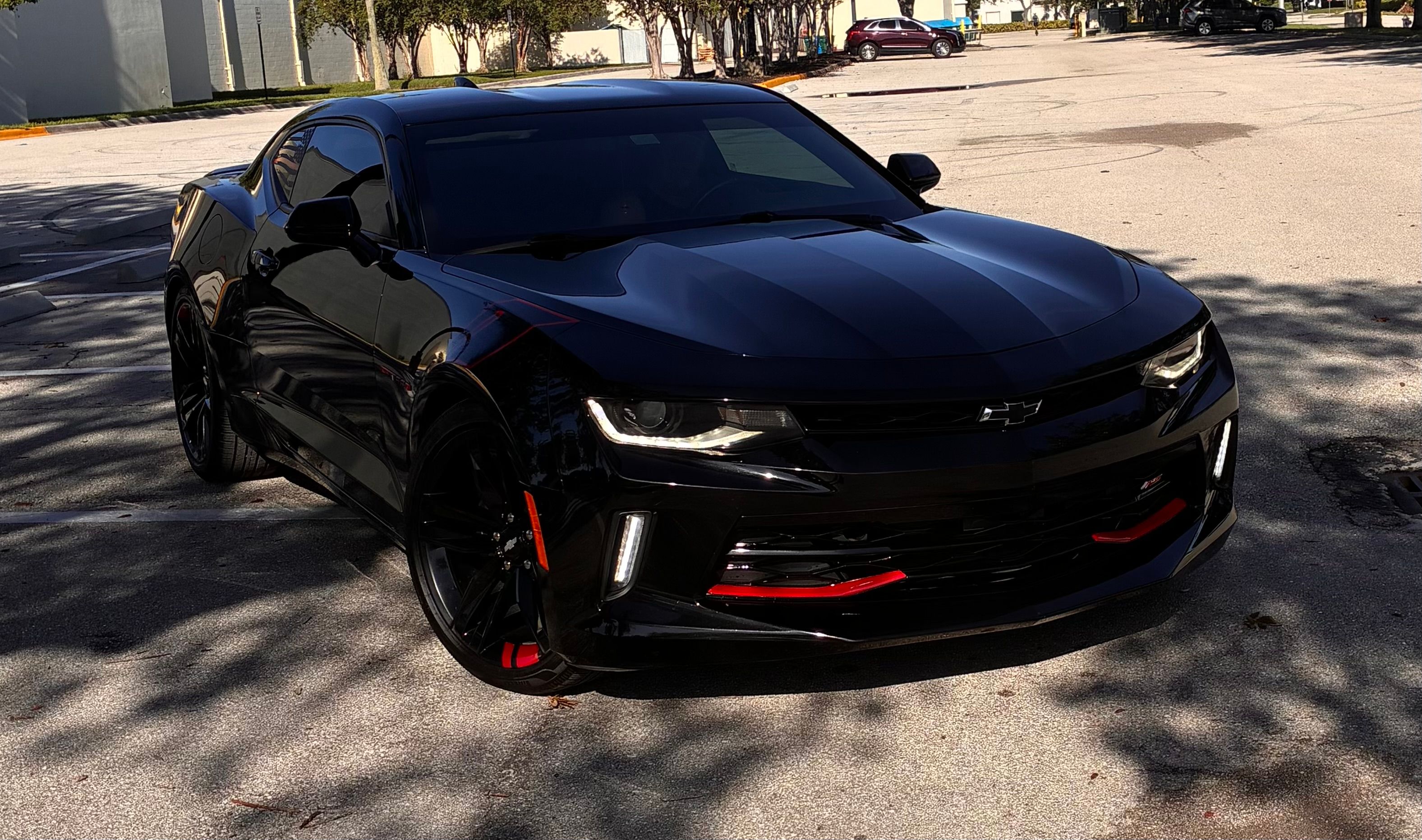 Used 2018 Chevrolet Camaro LT w/ Redline Edition RWD image 9