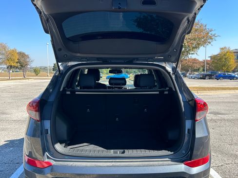 Used 2018 Hyundai Tucson SEL Plus image 16