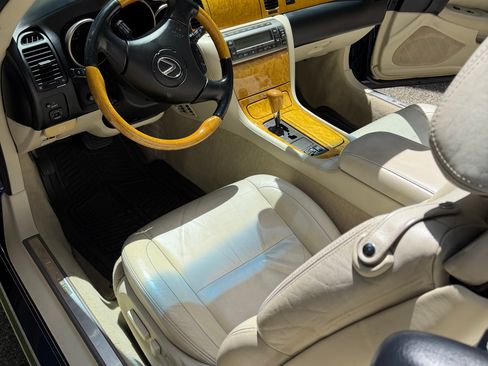 Used 2003 Lexus SC 430 Convertible RWD image 15