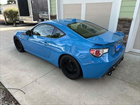 Used 2016 Subaru BRZ Series.HyperBlue RWD image 6