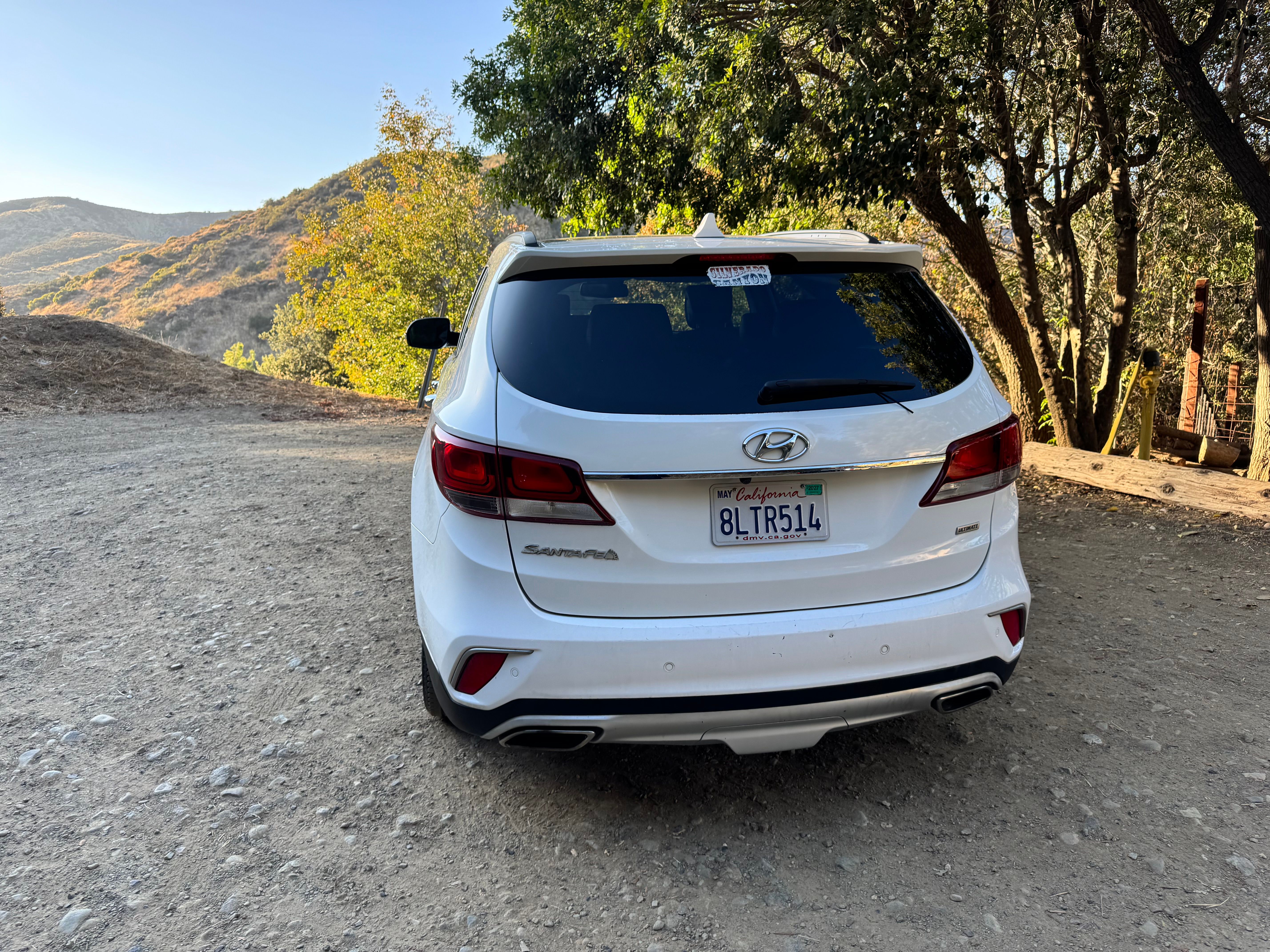 Used 2017 Hyundai Santa Fe FWD image 4