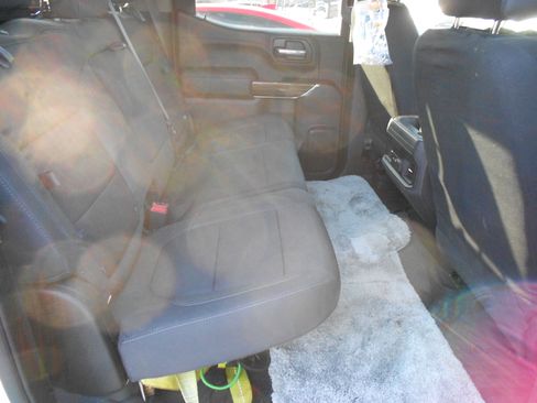 Used 2019 Chevrolet Silverado 1500 RST image 14