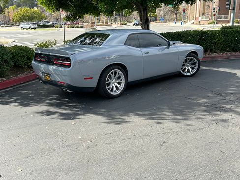 Used 2021 Dodge Challenger R/T w/ Driver Convenience Group image 22