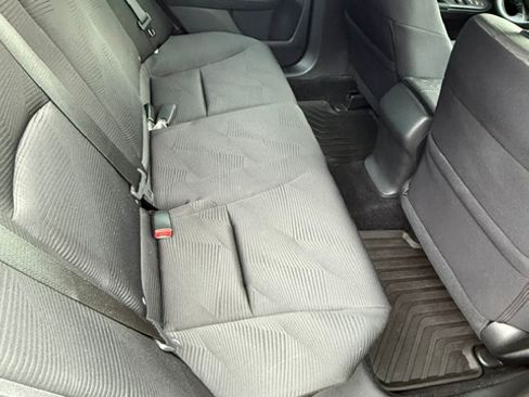 Used 2014 Honda Accord LX image 9