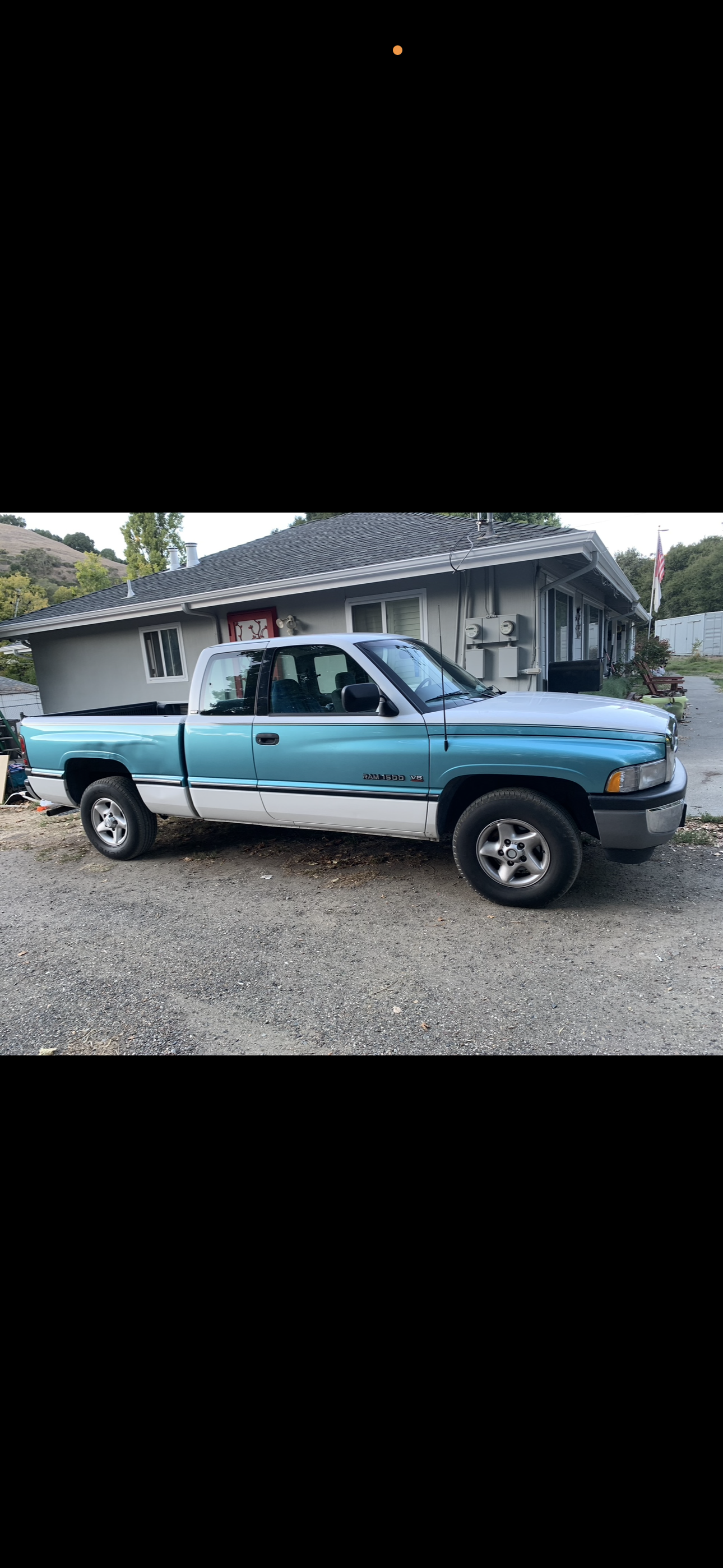 Used 1996 Dodge Ram 1500 Truck 2WD Club Cab image 1