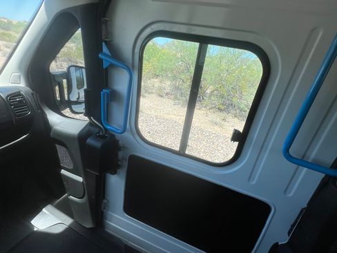 Used 2024 RAM ProMaster 3500 w/ Delivery Van Package FWD image 15