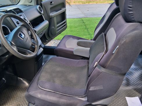 Used 2005 Honda Element EX image 24