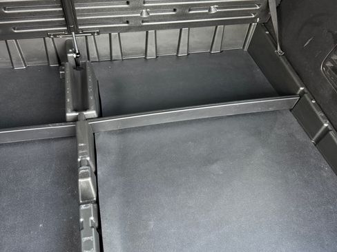 Used 2017 Chevrolet Suburban LS w/ All-Season Package image 4