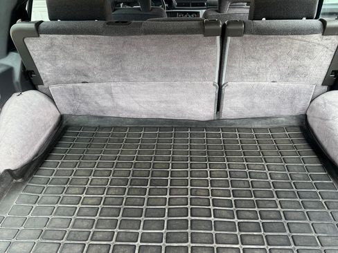 Used 1994 Volvo 940 Wagon RWD image 15