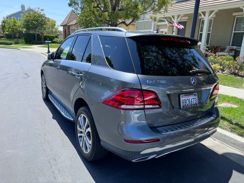 Used 2018 Mercedes-Benz GLE 350 image 2